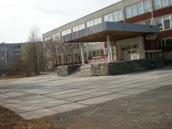 9 школа госвеб. Школа 9 первоуральск. 22 школа первоуральск. школа 7 первоуральск. 3 школа первоуральск.