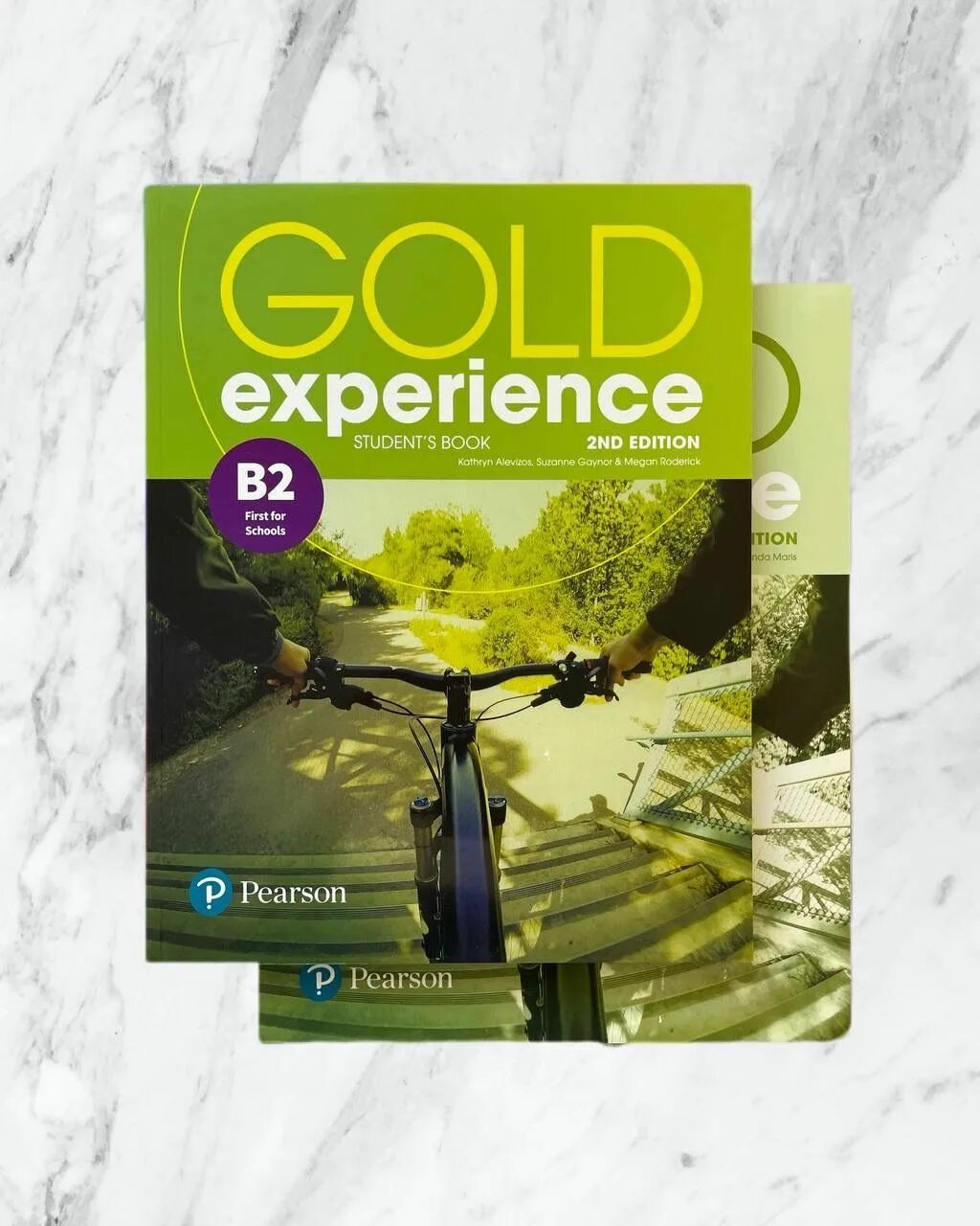 Gold experience учебник английского. Gold experience b1 student's book. Pearson учебники. Gold experience a2. Gold experience а1 учебники.