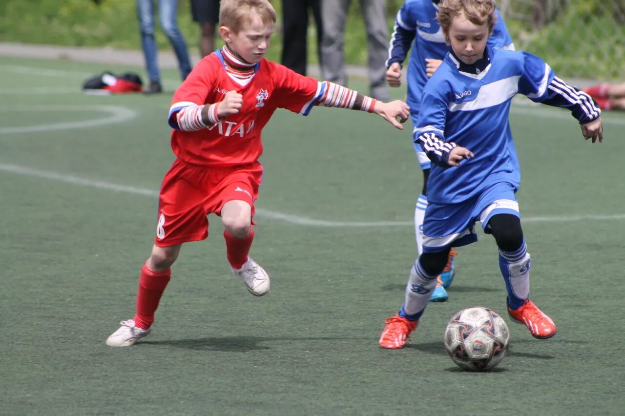 команда динамо барнаул. иван житников футболист. алтай футбол. алтай футбол турция. динамо алтай футбол.
