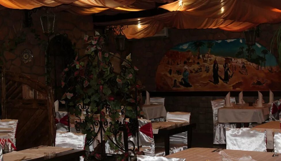 восточный дворик ресторан в москве. восточный дворик дзержинск. кафе восточный дворик на тореза 82. восточный дворик дзержинск. восточный дворик тореза.