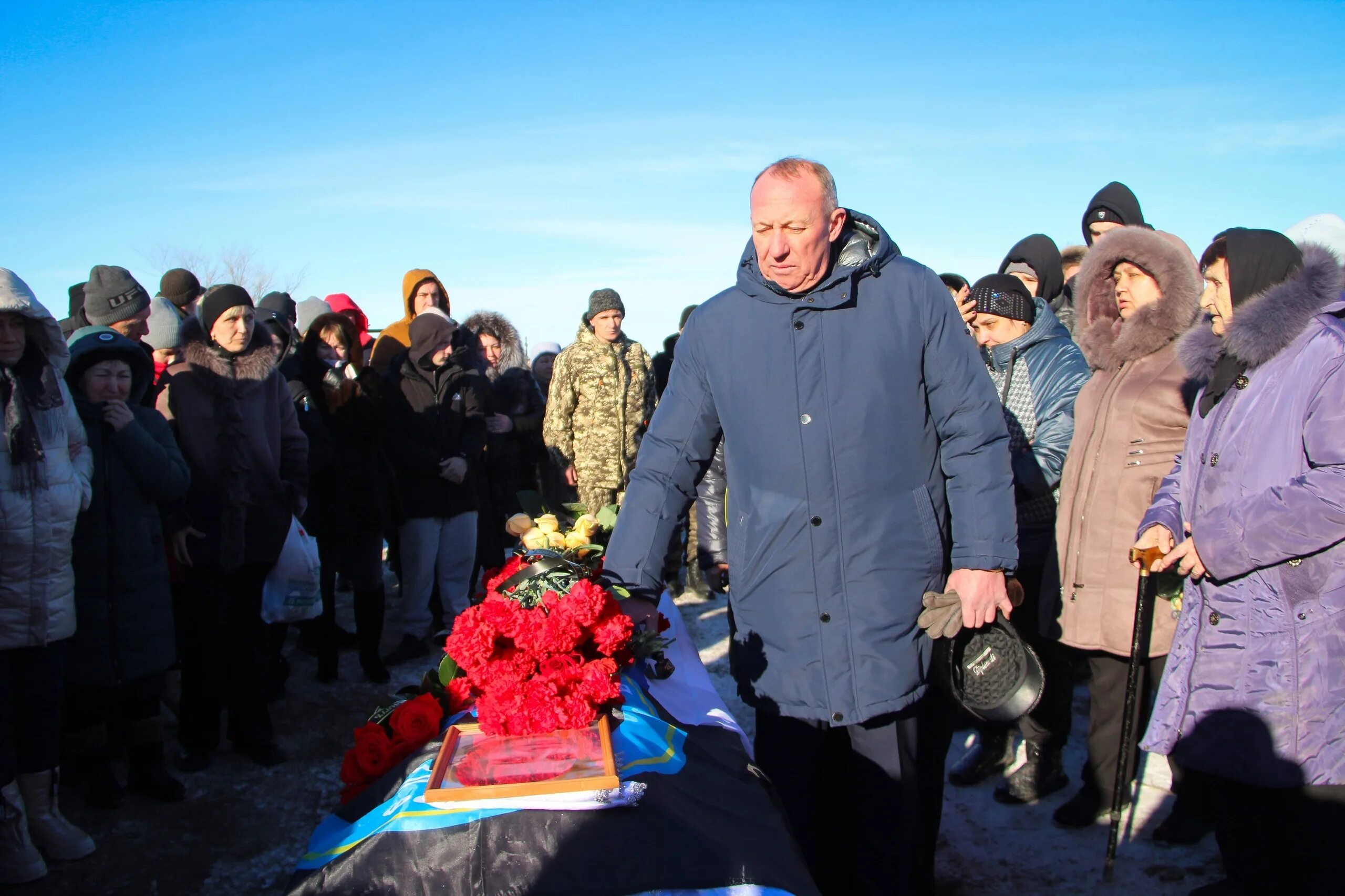 Сколько погибло в саратовской области. В Красноармейске похороны погибшего.