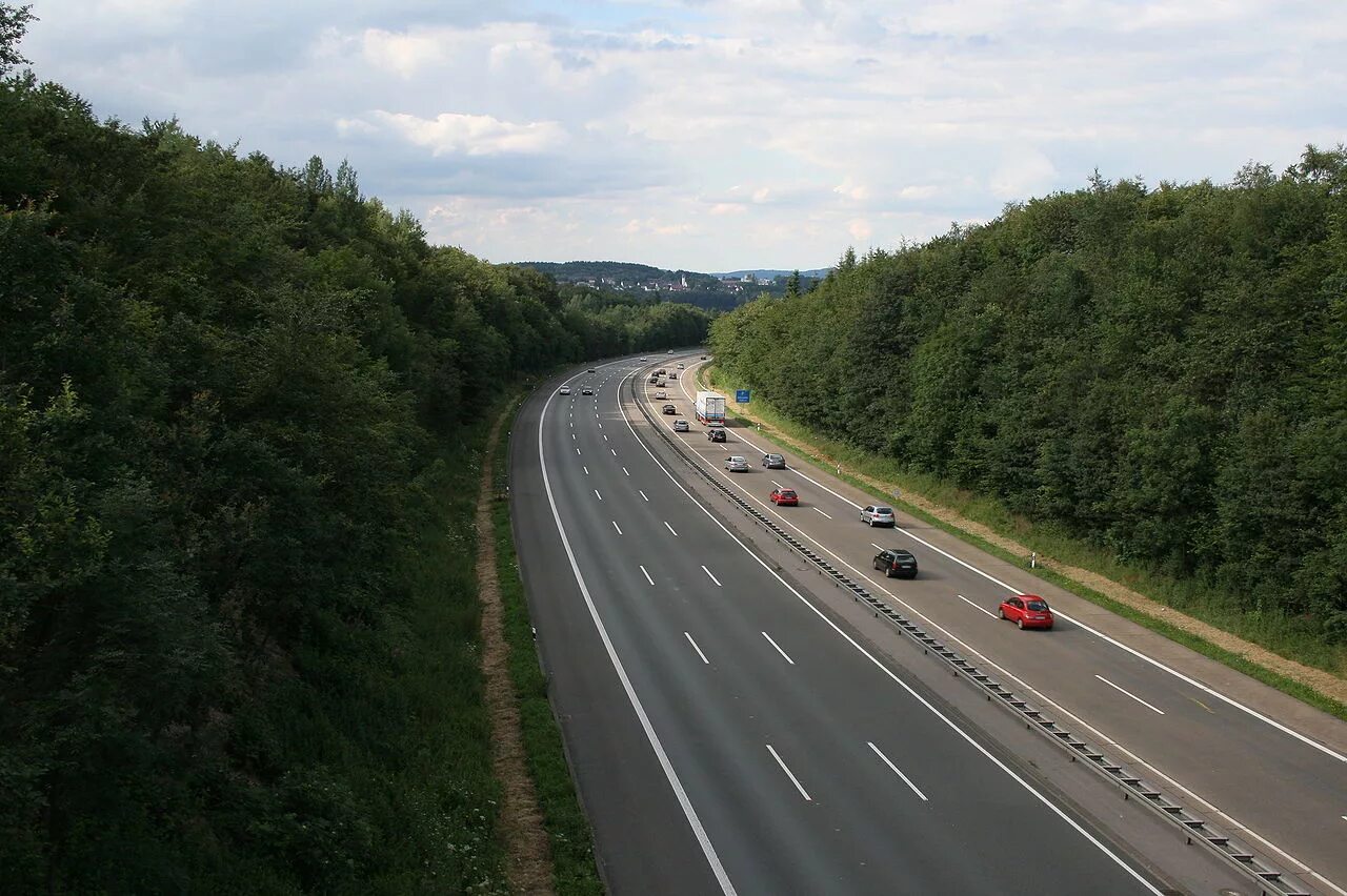 Автобан Германия. Автобаны ФРГ 2023. 9 Автобан в Германии. А1 Автобан Румыния. Цена автобане