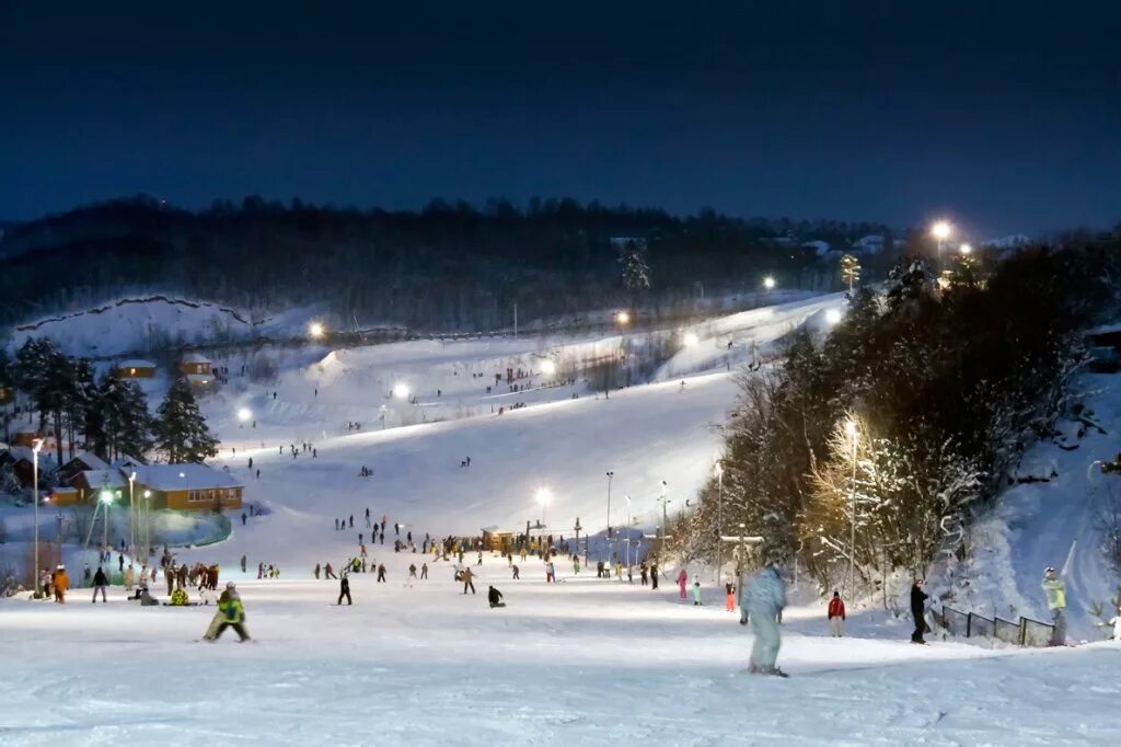 архыз горнолыжный курорт южный склон. горнолыжный склон в токсово. северный склон высота. северный склон горнолыжный курорт токсово. северный склон каток.