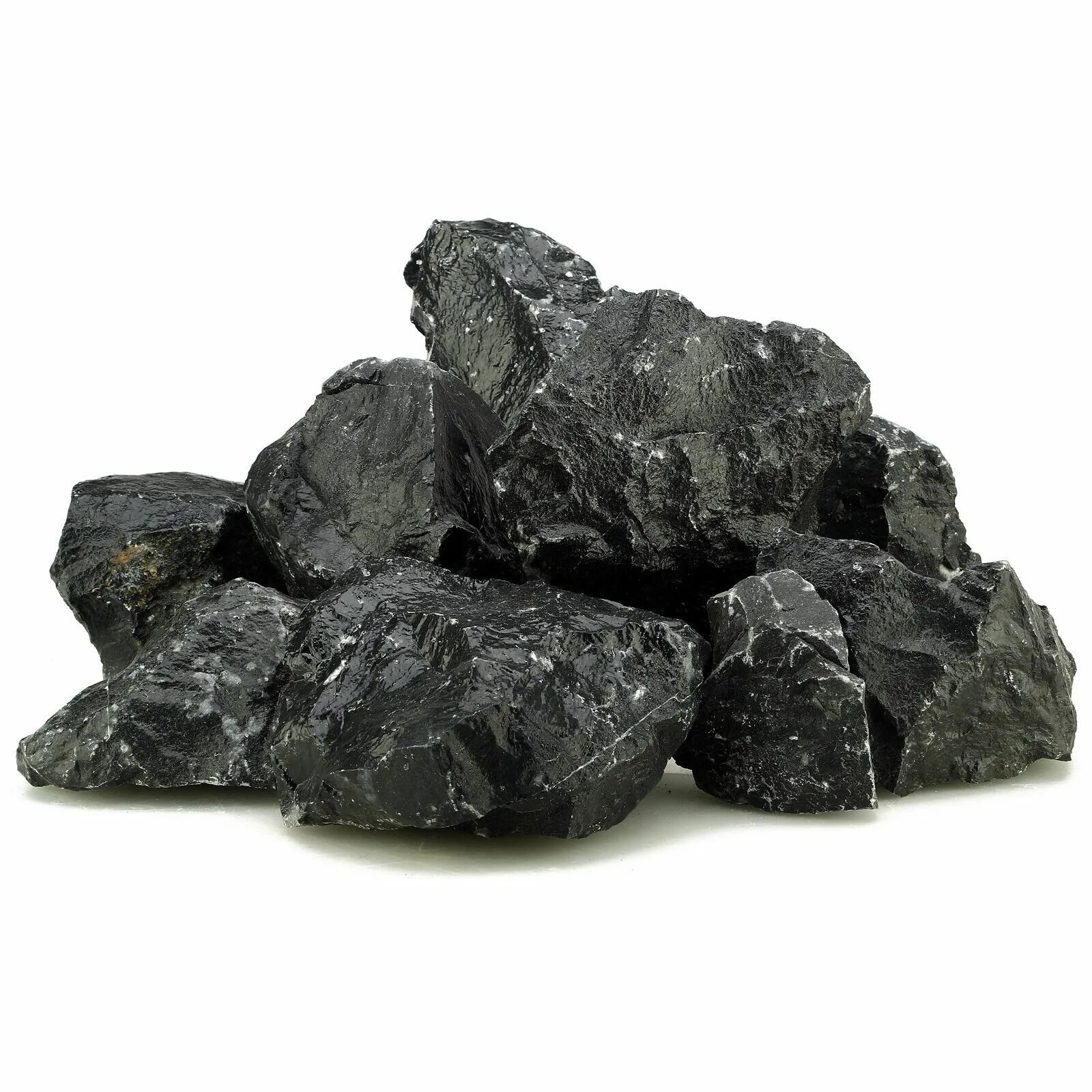 Черный камень читать. Горный черный камень. Горные породы черного цвета. Черные породы камней. Черные камни горные породы.
