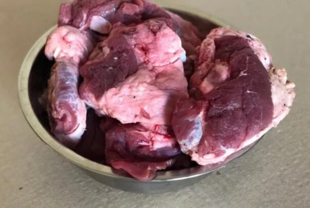 Калган специя. Корень мясной. Лакомство для собак nordic deer бычий корень стандарт. Корень мясной. Корень мясной.