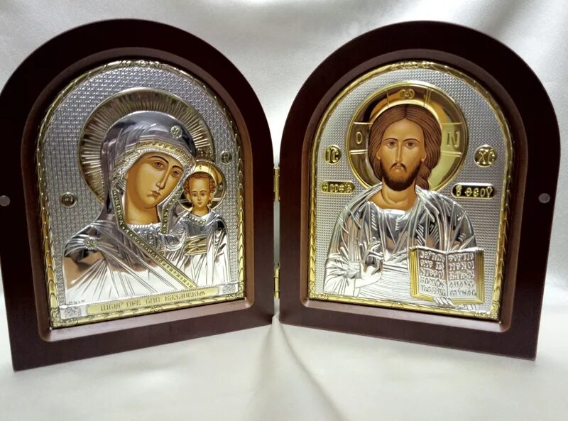 Икона для молодоженов в подарок. Какую икону подарить на свадьбу молодоженам. Складень для благословения молодоженов. Икона в подарок на свадьбу. Какую икону подарить на свадьбу молодоженам.