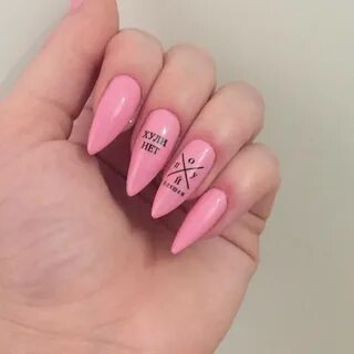 Буквы миндаль
