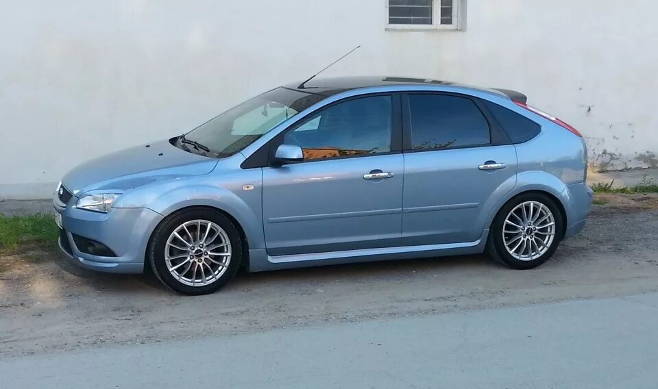 Диски на фф2 рестайлинг. Ford focus 2 2007 r16. форд фокус 2 рестайлинг хэтчбек. диски на форд фокус 2 рестайлинг хэтчбек. форд фокус 2 хэтчбек на дисках.