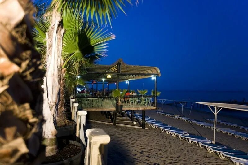 Турция отель larissa akman park. Mavrida hotel akman park. Очум парк клаб акман кемер. Otium park akman beach resort (ex. Акман бич.