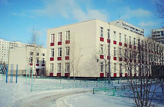 Сайт школа 86 строгино. Гбоу школа 1302. 1302 строгино. исаковского 33 школа. школа 1302 строгино официальный сайт.