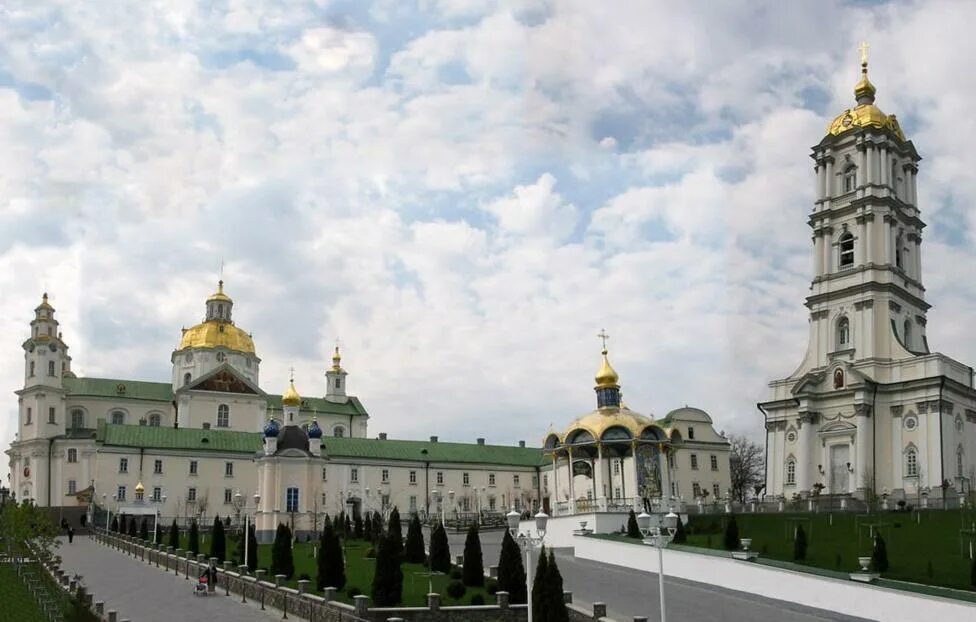 Почаев где находится в какой. Почаевская лавра лавры.