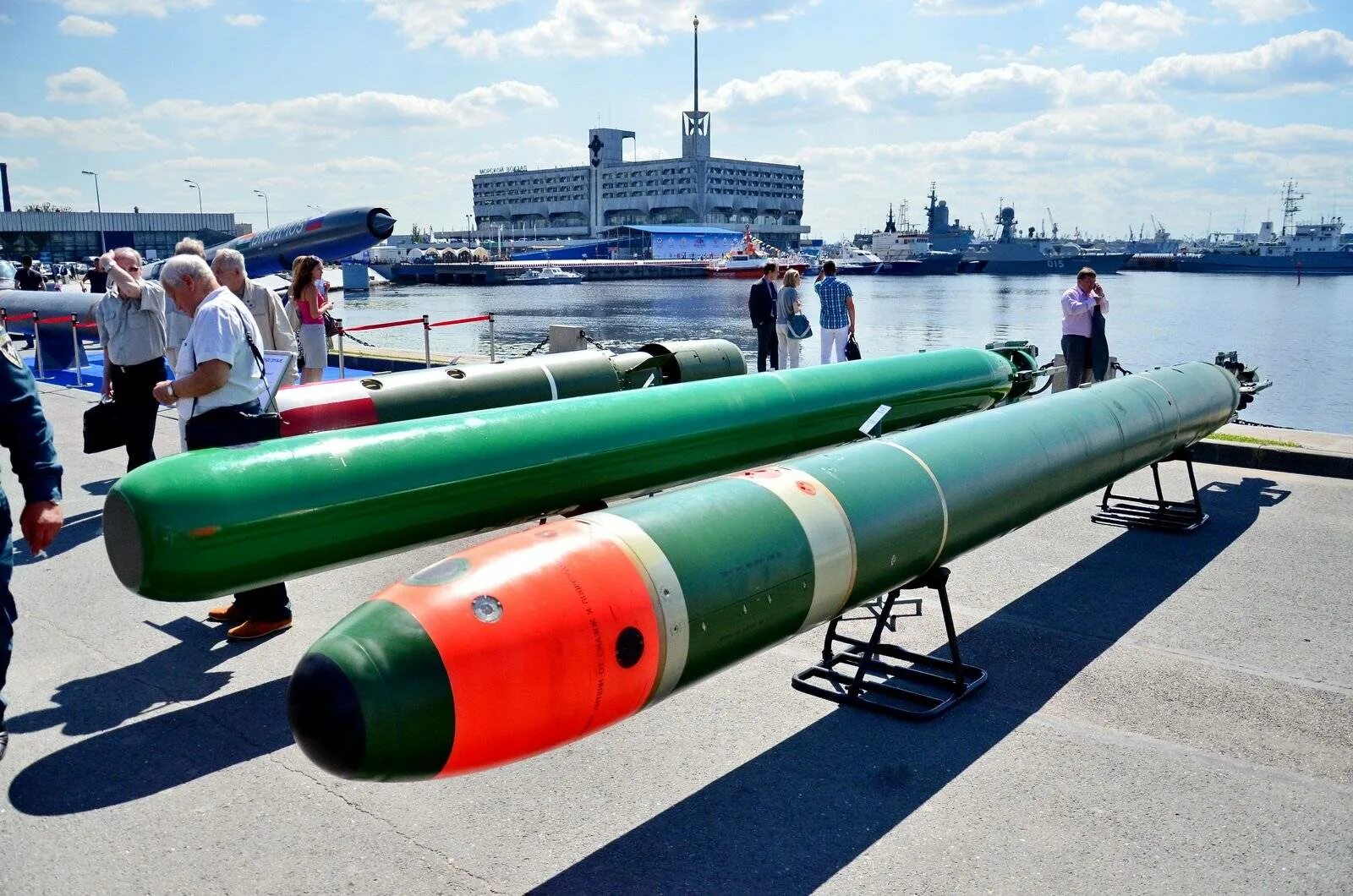 Я сегодня торпеда я ракета. Минно-торпедное вооружение ВМФ России. Торпеда калибра 533 мм. Торпеда сэт-65. Торпеда кит 65-76 калибра 650 мм.