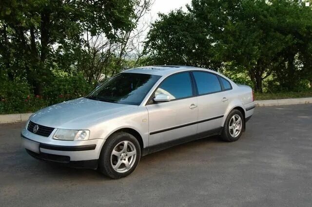 Фольксваген б5 седан купить. VW Passat b5 1998. Фольксваген Пассат b5 1998. Фольксваген Пассат б5 1999. Фольксваген б5 седан.