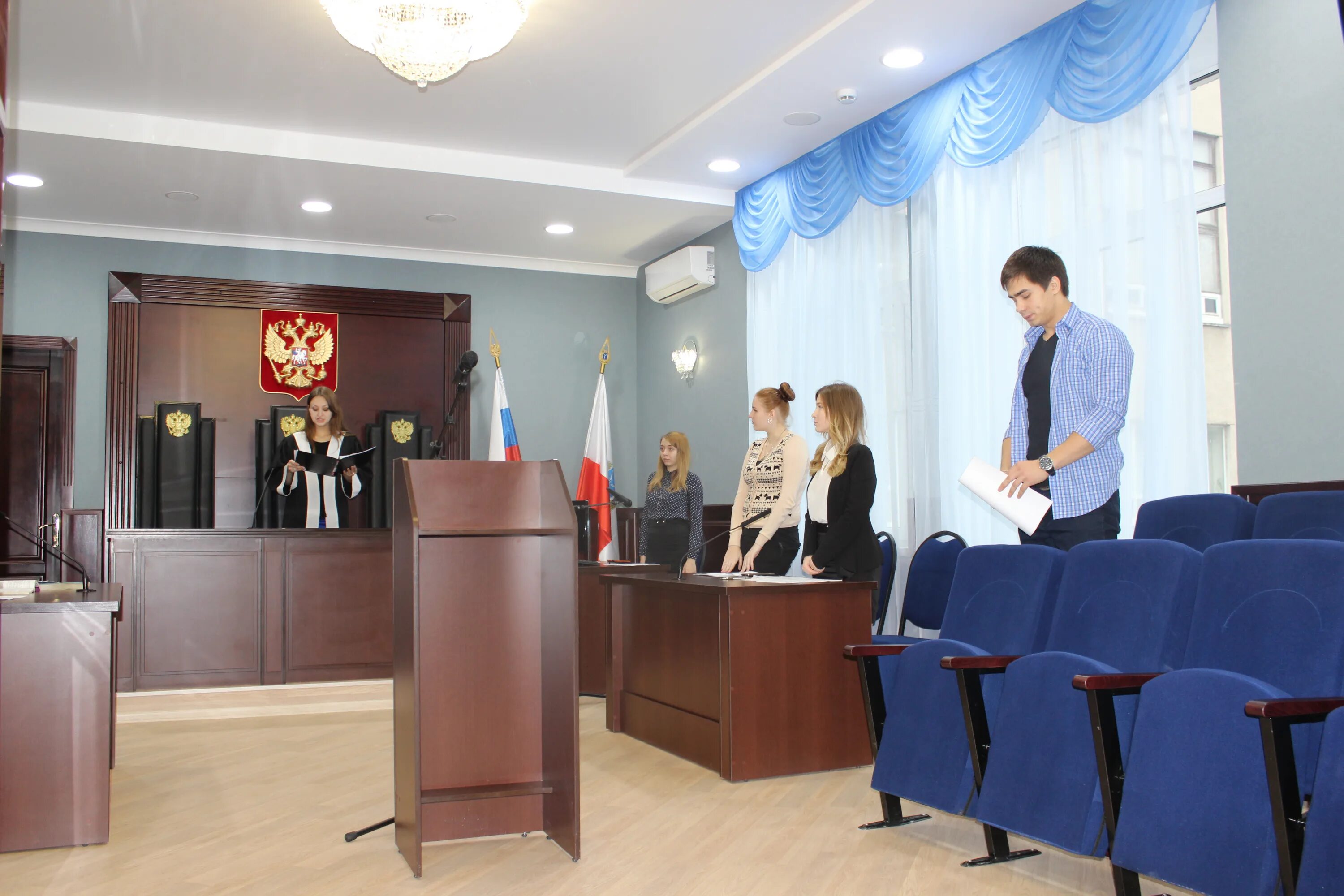 дробинин дмитрий владимирович самгу. деловая игра по праву. деловая игра судебное заседание. судебное заседание по уголовному делу фото. игра судебное разбирательство.
