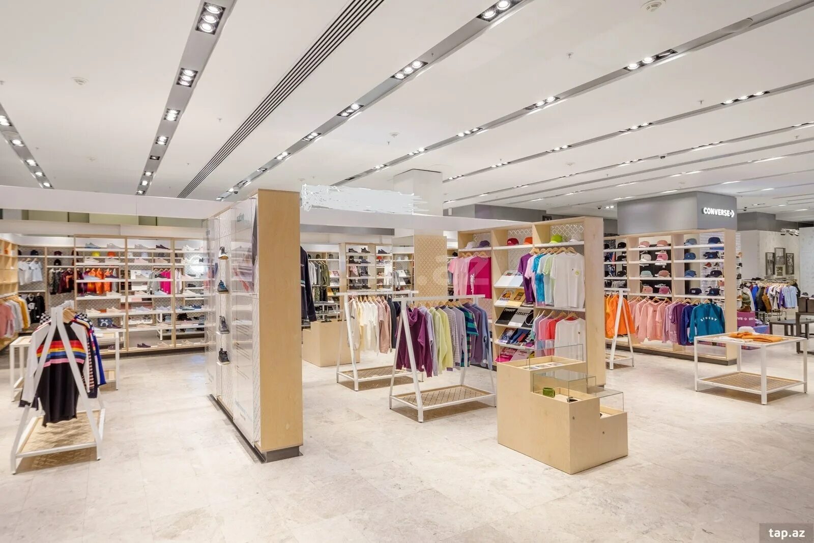 Цветной бульвар 15с1. 12 storeez флагманский магазин. Цветной бульвар одежда. Gate31 одежда. Цветной бульвар одежда.