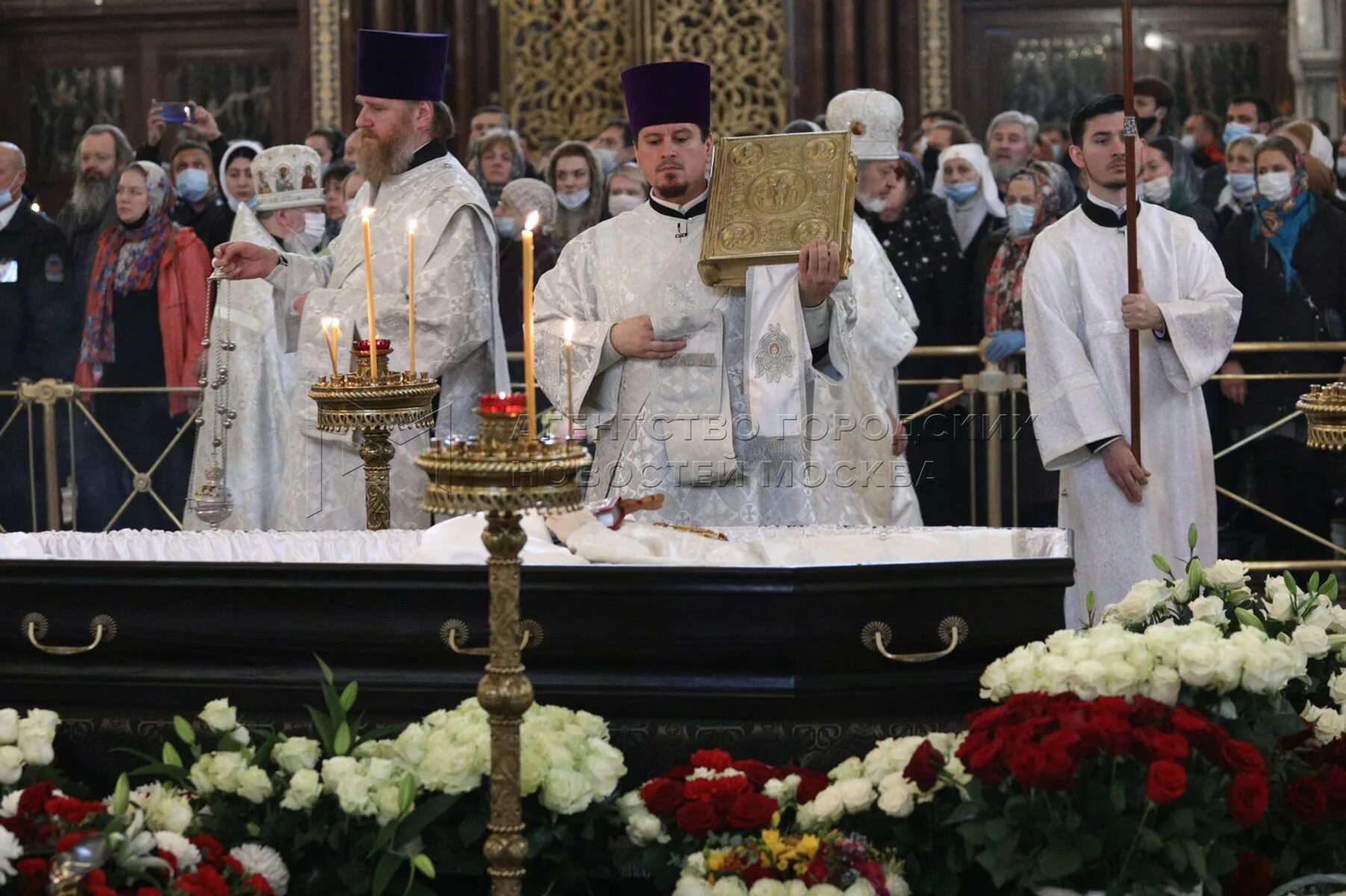 Куда деть поминальную