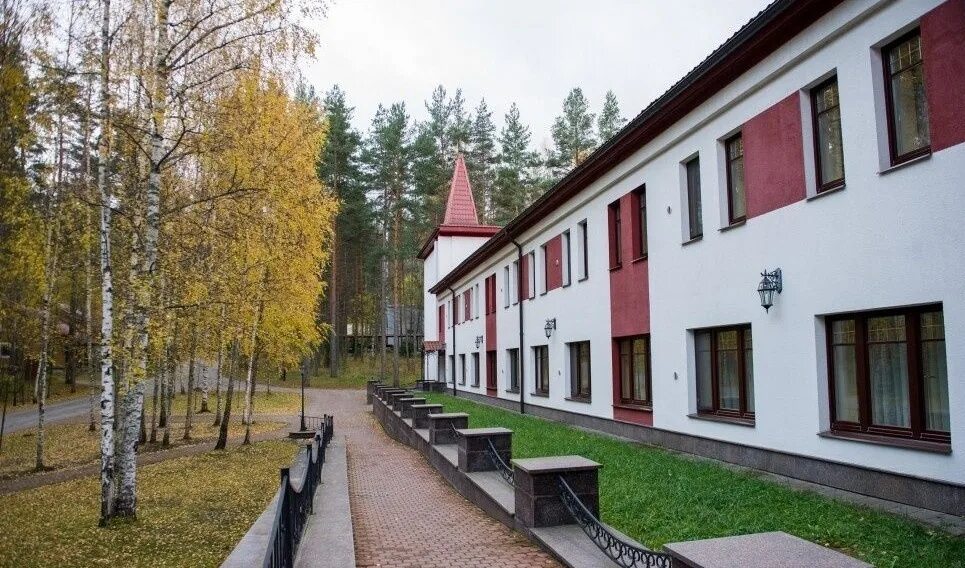 Петровское лен обл