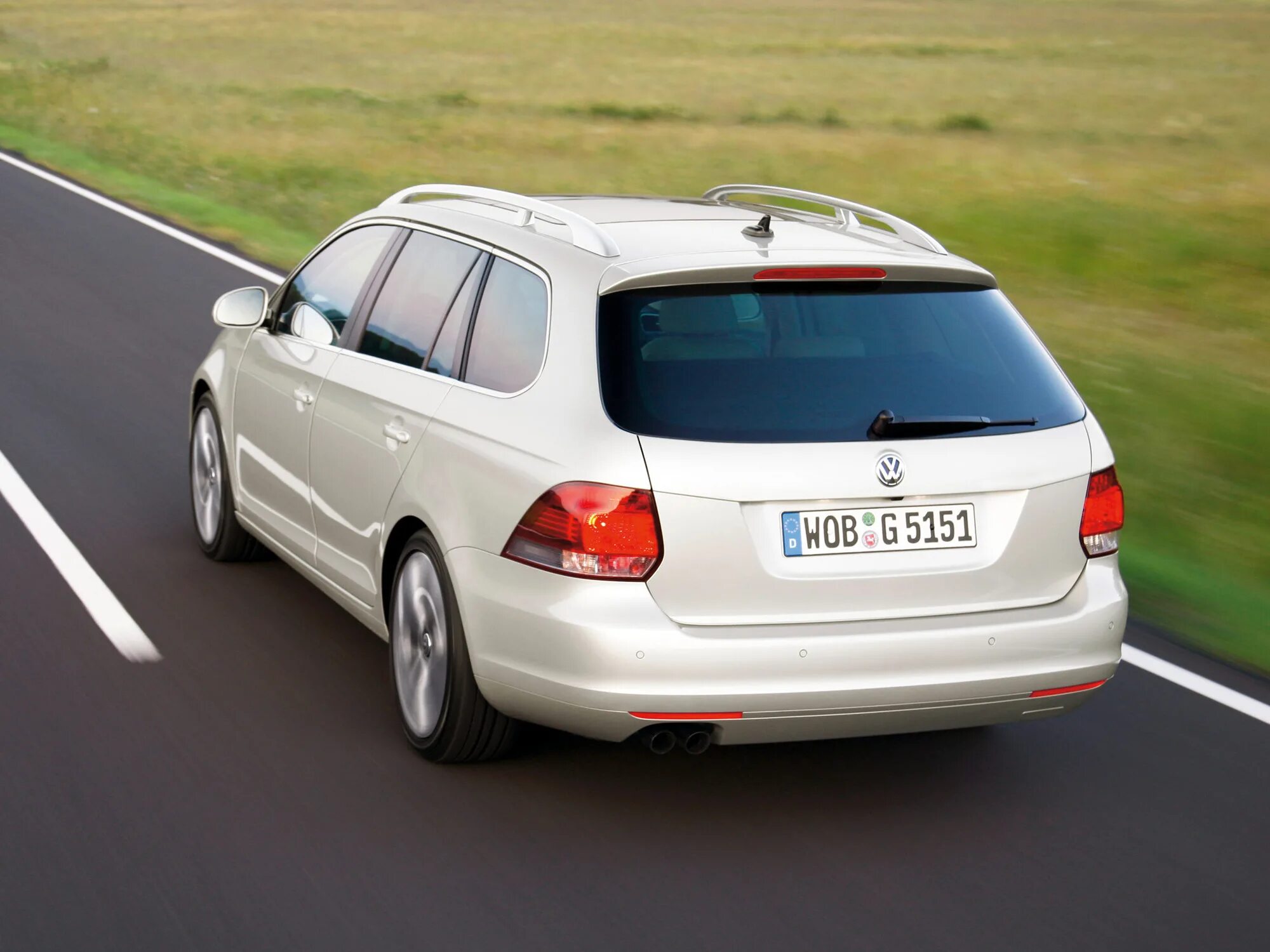 Гольф 6 универсал. Volkswagen Golf variant 2009. Volkswagen Golf 6 универсал. Volkswagen Golf универсал 2009. Volkswagen-Golf-Estate-2010.