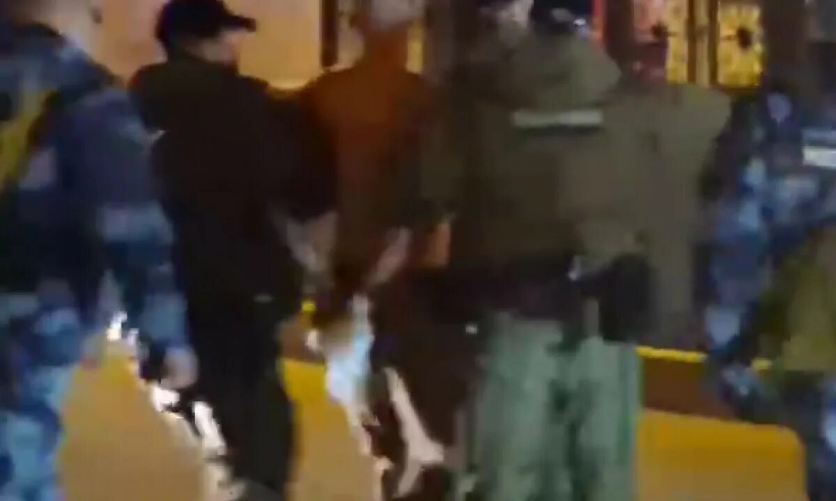 Драка на флагмане. Флагман клуб новомосковск. Драка на флагмане. Драка на флагмане. Драка на флагмане.