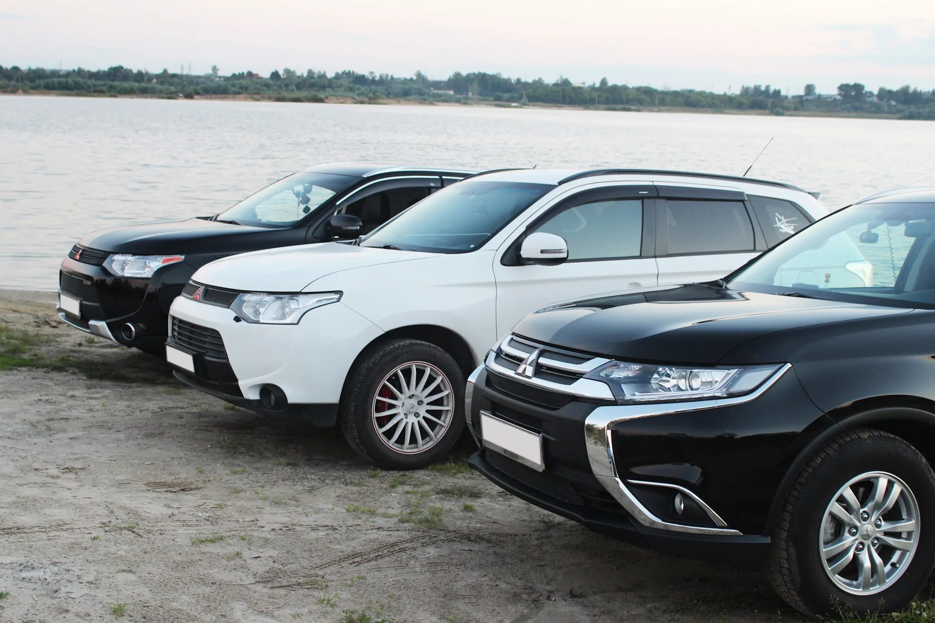 Мицубиси аутлендер в нижнем новгороде. Mitsubishi Outlander Samurai 2013. Mitsubishi Outlander Samurai 2014. Митсубиси Аутлендер Самурай. Outlander 3 Samurai.