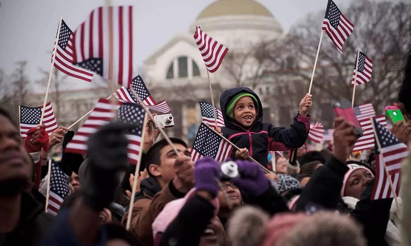 Нации северной америки. Население сша на 2025. жители сша. северная америка люди. население америки.