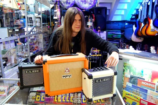 аксёнова, 17. город обнинск аксенова 17. магазин музыкальных инструментов гитарист. музыкальный магазин обнинск. музыкальные инструменты обнинск.