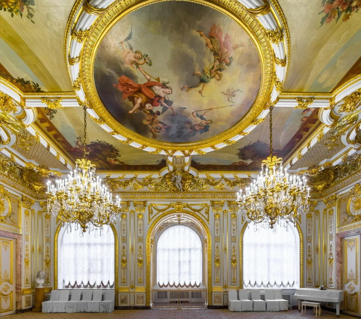 Дом архитектора половцева санкт-петербург. Дом архитектора (особняк половцева) (большая морская 52). Большая морская 52 особняк половцева. Большая морская 52 особняк половцева. Дом архитектора особняк половцева санкт-петербург.