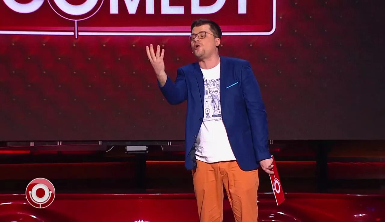 Камеди клаб простите меня. Comedy Club Гарик Харламов кастинг. Камеди клаб Гарик бульдог Харламов. Орел Харламов камеди Мартиросян. Камеди клаб Гарик Мартиросян.