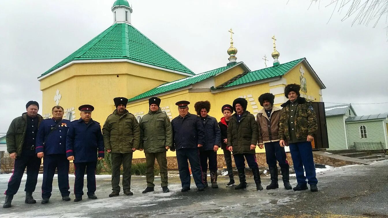 Новости илека оренбургской области. Село Илек Оренбургская область. Казаки Илека Оренбургской области. Село Илек Оренбургская область фото. Казаки Оренбургские яицкие.