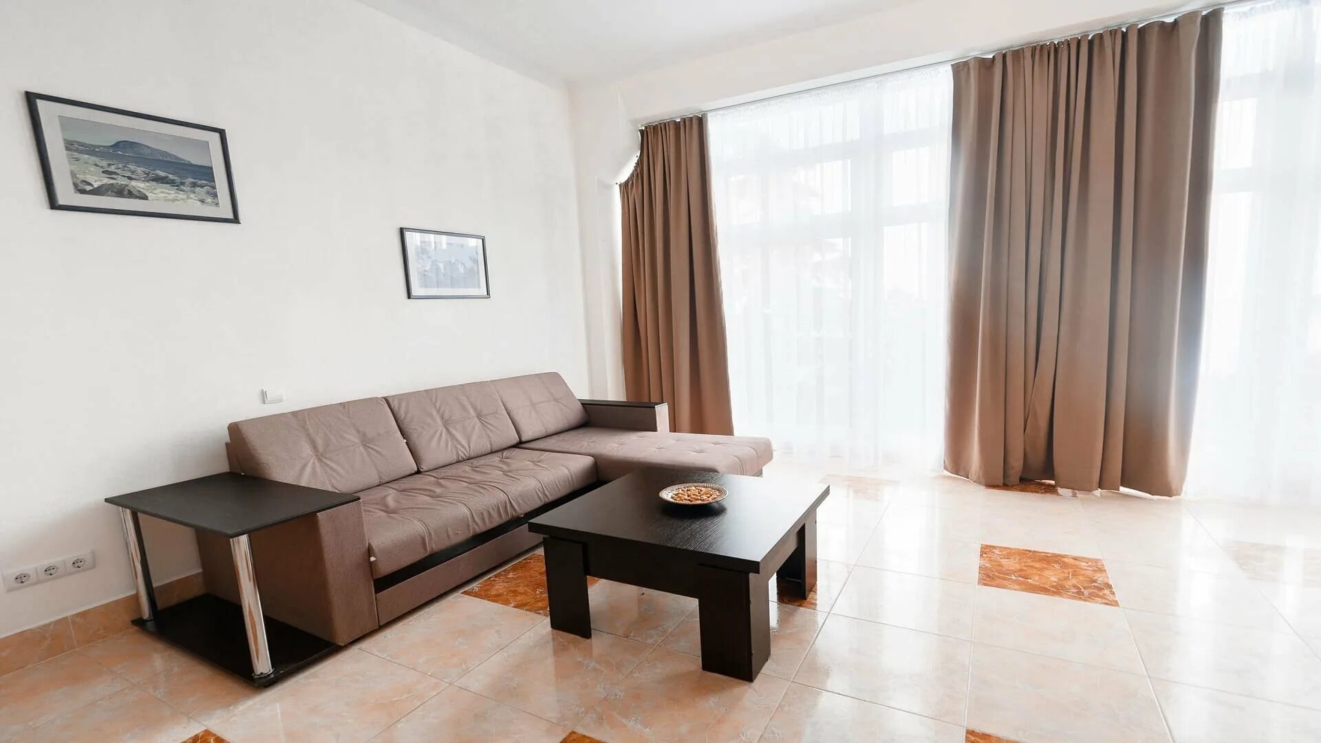 Фэмили делюкс гурзуф. Гурзуф улица ленинградская 70. Куйбышево квартиру/лето 2022. Лилия 1 гурзуф. Гурзуф.