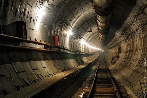 Метро пожарское