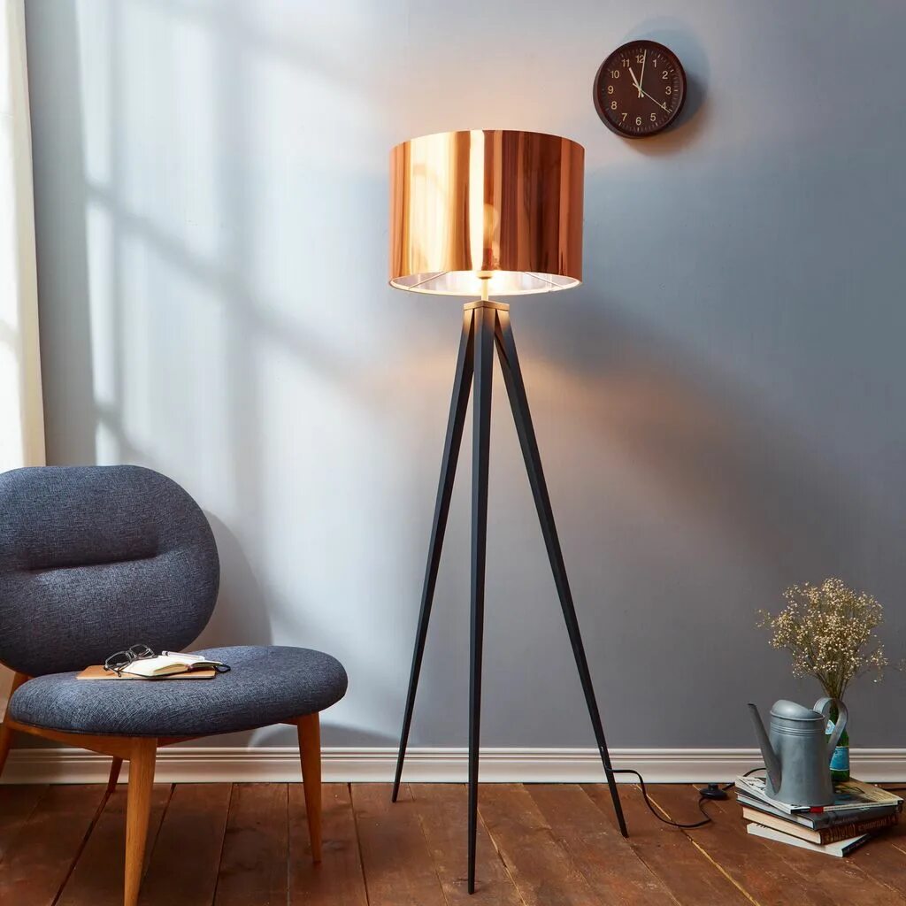 Торшер это. Торшер Tripod Floor Lamp. Торшер Mid-Century overarching Floor Lamp. Торшер Copper pod Floor Lamp. Romanza 60.23" Tripod Floor Lamp.