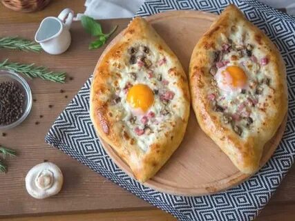 Хачапури с ветчиной