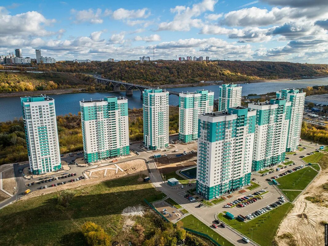 Жк нижегородский квартиры. ЖК Аквамарин Нижний Новгород. Ленинский район Нижний Новгород жилой комплекс «Аквамарин». ЖК Аквамарин Казань. Аквамарин Новосибирск жилой комплекс.