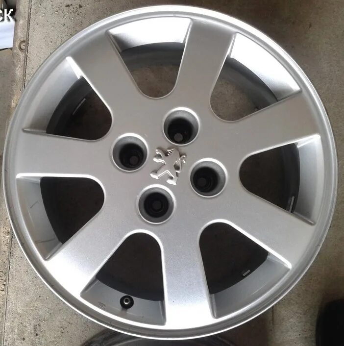 Суставной диск височно-нижнечелюстного сустава. Аппарат анф наружной фиксации. Диски без центральногототверстия. Латеральное смещение диска внчс. Диски без репозиции.