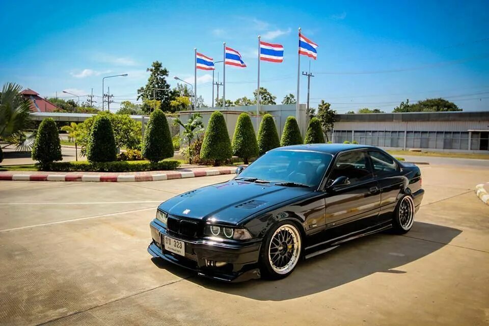 BMW m3 e36 Black. BMW m5 e36. BMW m3 e36 черная. BMW e36 Coupe. Бмв е36 драйв