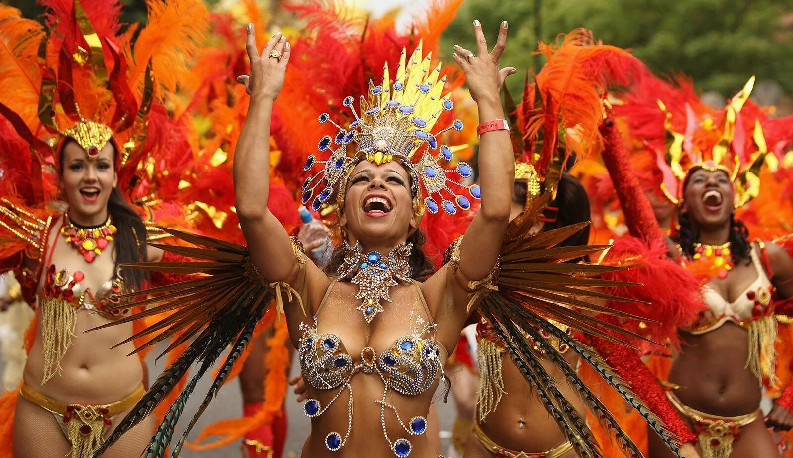 Карнавал в Рио-де-Жанейро Бразилия. Андреа Мартинс Бразилия карнавал. Бразильский фестиваль в Рио де Жанейро. Бразильский карнавал Бразилия.