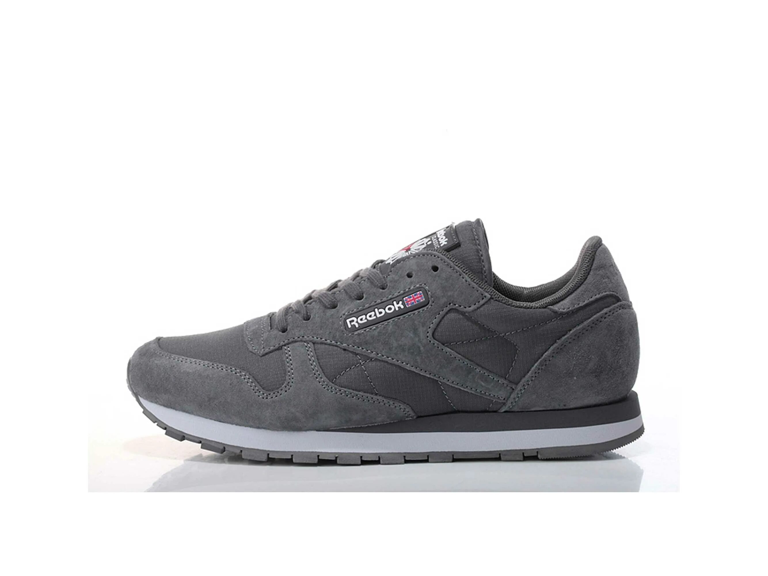 Reebok Classic Leather серые мужские. Кроссовки мужские Reebok Classic серые. Reebok Classic Grey Suede. Reebok Classic Leather Suede Grey мужские. Reebok серые кроссовки