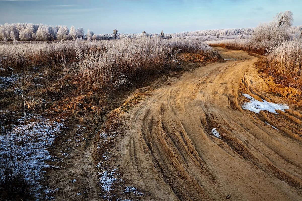 Дороги россии украина. Сельская дорога. Русская дорога. Проселочная дорога. Проселочная дорога Россия.