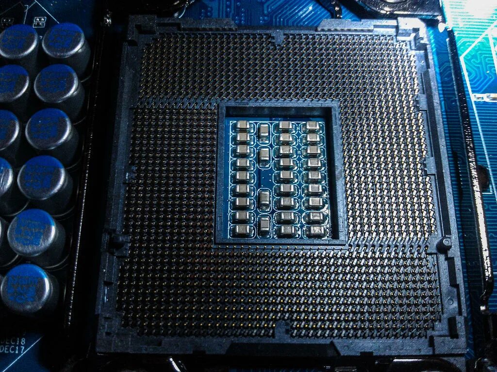 Socket lga1366. Сокет LGA 1851. LGA 1366 LGA 1155. LGA 13.