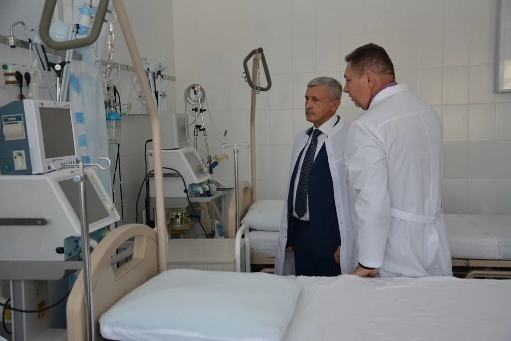 Операция нейрохирургия сидя. 7 больница комсомольск-на-амуре. Бсмп воронеж 1 нейрохирург. Нейрохирург комсомольск на амуре. Нейрохирург комсомольск на амуре.