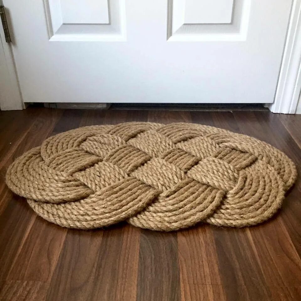 Коврик из шпагата. Коврики из джута 75а1800. коврик из жгута. плетёный коврик из джута. коврик из джутовой веревки.