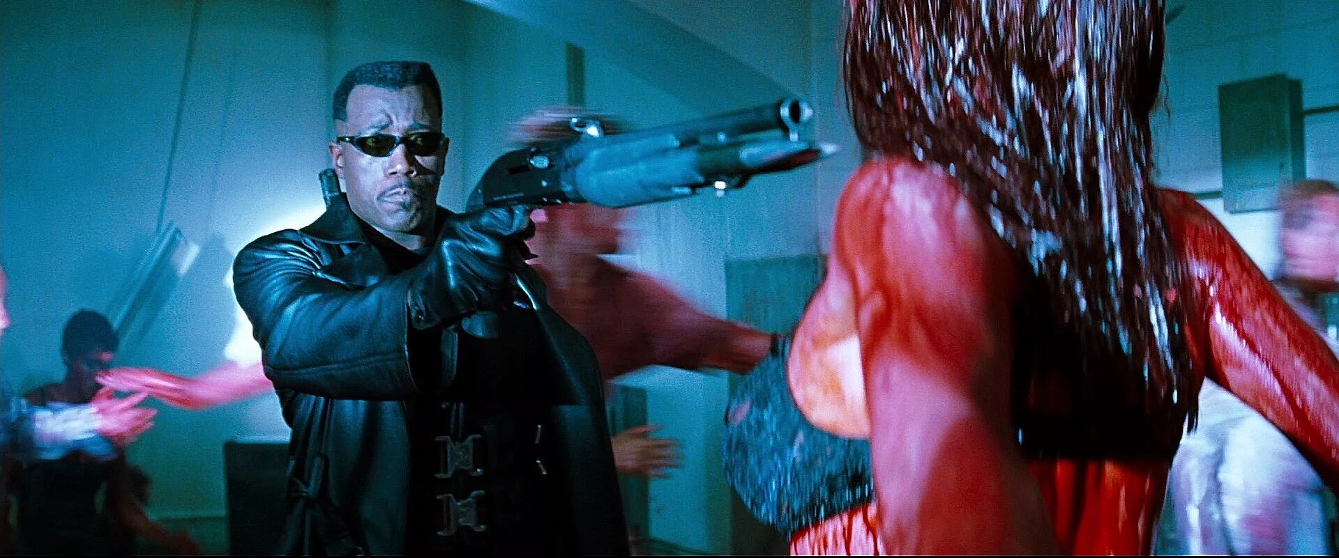 Уэсли Снайпс Блэйд 1998. Blade Уэсли Снайпс 2077. Уэсли Снайпс Блэйд 2. Стеллер блейд