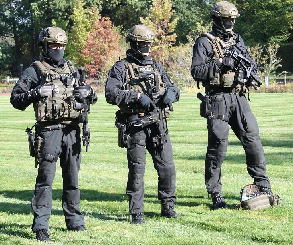 Тактическая одежда спецназ гру. Экипировка ратник 2. Тактикал гир. Аирсофт американский спецназ. Боевая экипировка военнослужащего «ратник».