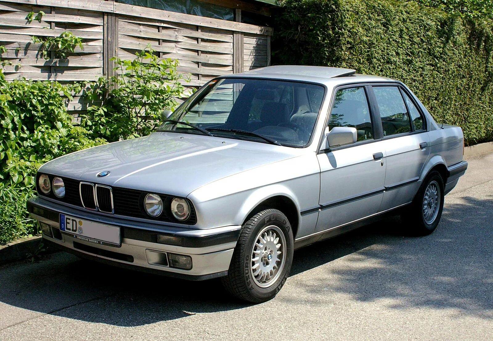 Е i. BMW e30 318i. BMW 3 e30. BMW 3 Series (e30). БМВ е30 1990.