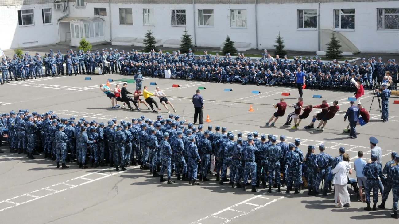 Сайт випэ вологда. ВИПЭ ФСИН Вологда. Академия ФСИН Вологда. ВИПЭ ФСИН Вологда казарма. ВИПЭ ФСИН России курсант.