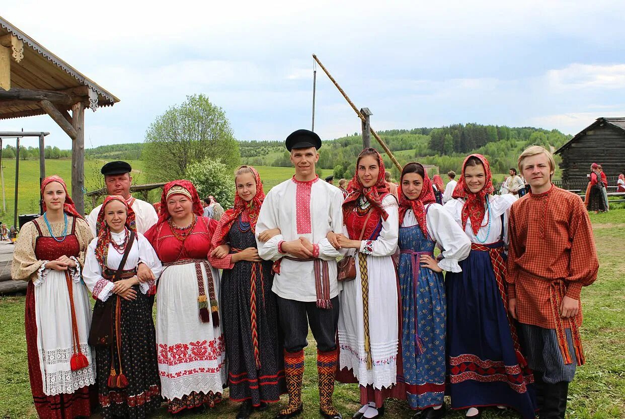 фестиваль фольклора деревня душа россии. древо жизни фестиваль вепсов. праздники вологодской области деревня семенково. этнографический музей семенково вологда. вологодская обл группы.