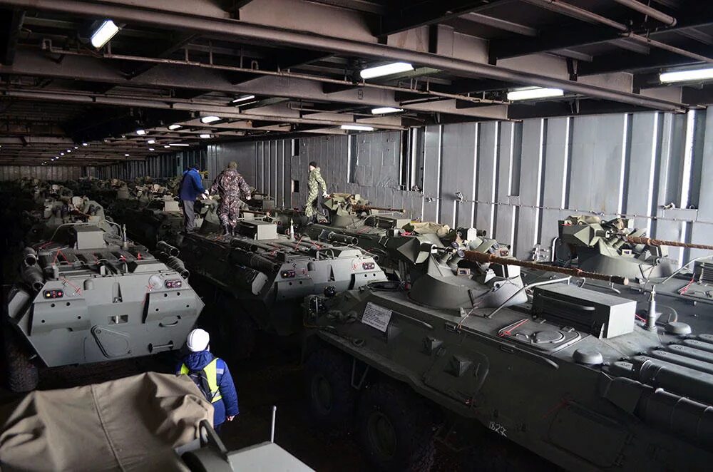 Бмп 3 кмз. Кмз курган бмп. Бмп 3 кмз. Производство боевой техники. Т-72 увз.
