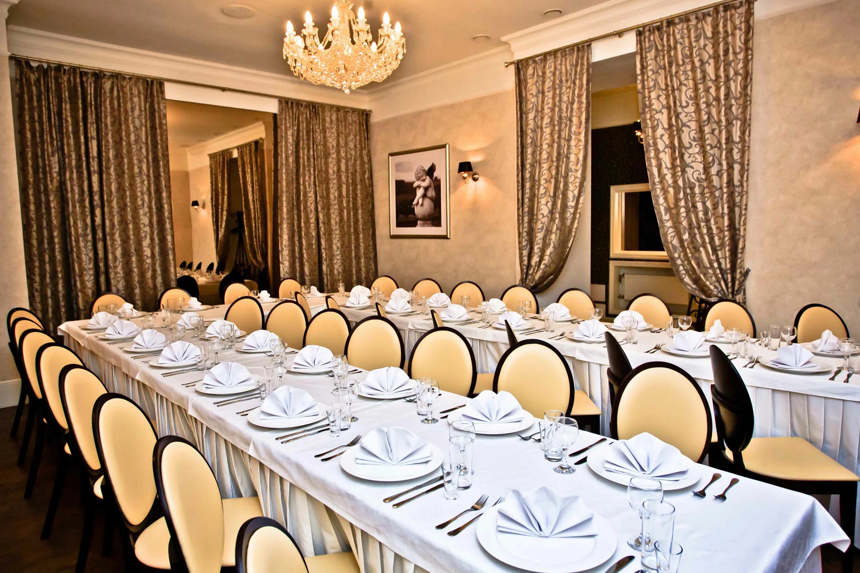 банкет японского ресторана. токио сити зал. гелиос сити банкетный зал. банкеты токио сити. токио банкет.