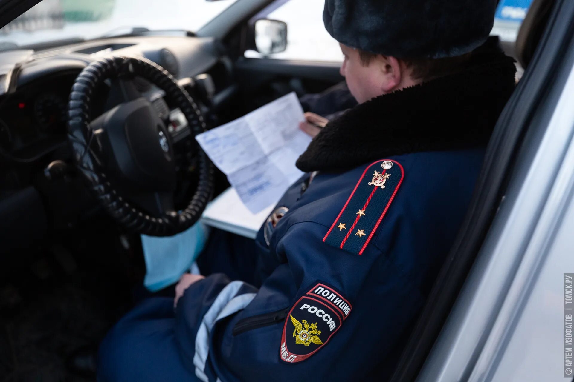 Пробить через гибдд. ГИБДД проверка. ГИБДД 1104155. Проверка багажника. ГИБДД разъясняет.